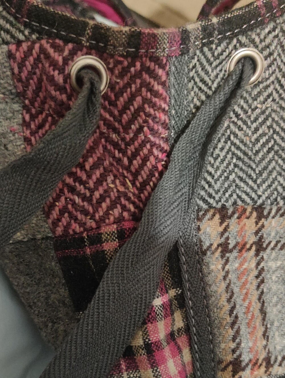 American Eagle Outfitters Gray, Magenta and Brown Flannel plaid Handbag - Picture 10 of 11